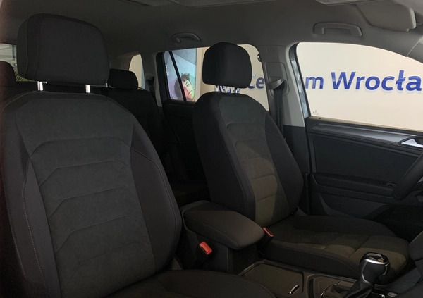 Volkswagen Tiguan Allspace cena 216980 przebieg: 9, rok produkcji 2023 z Frampol małe 46